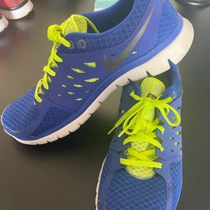 Nike free run size 9.5 (Mens)